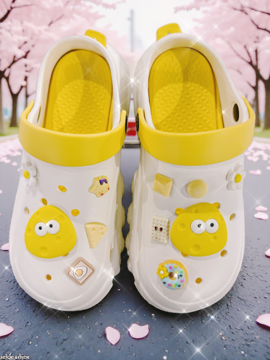 Product Description: Sweet Yellow Duck-Themed Clogs (Cute & Soft Style)